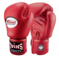 Перчатки боксерские TWINS BGVL-3 для муай-тай (красные) 12 oz